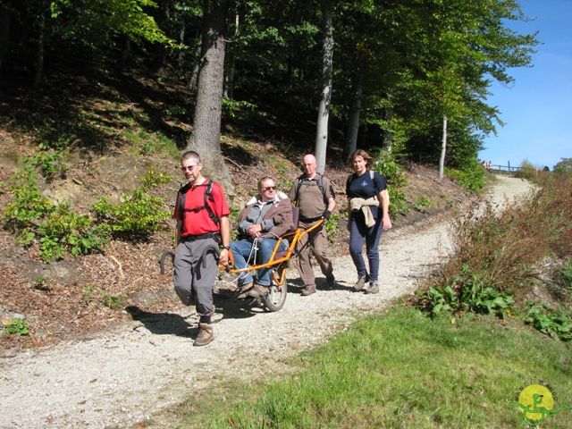 randonnée sportive avec joëlettes, Ovifat, 2012